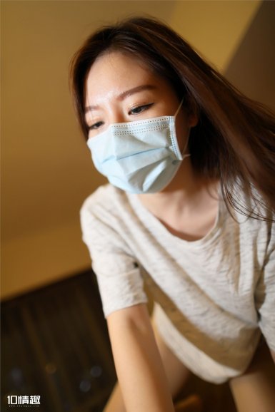 同心共济勇克时艰首都美术家“以艺抗疫”作品实录“杏彩体育”